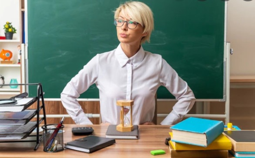 Scientists have figured out who is smarter — blondes or brunettes Scientists have figured out who is smarter — blondes or brunettes