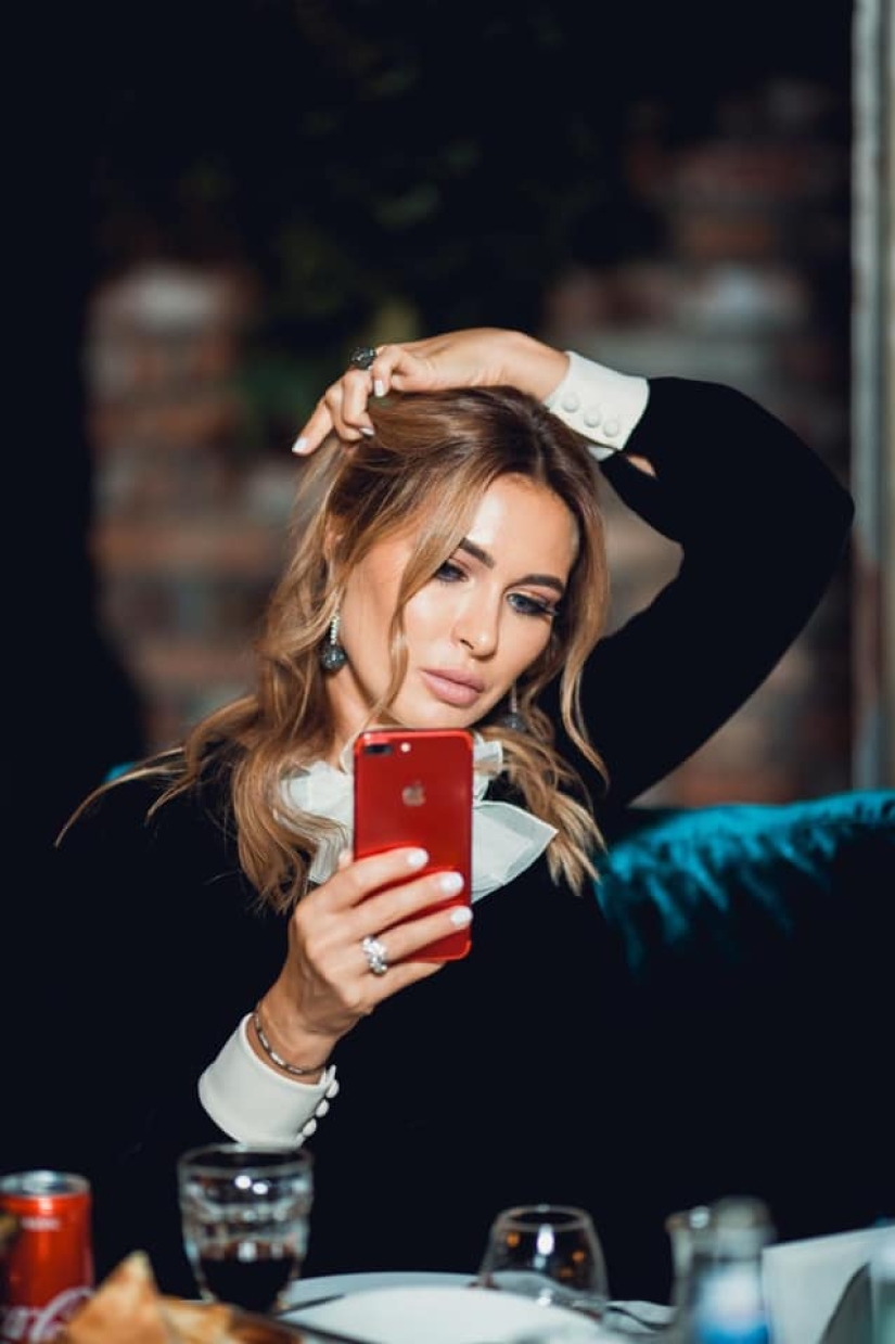 Secretos de belleza de Victoria Jatieva — esposa del alcalde de Vladikavkaz y madre de 10 hijos