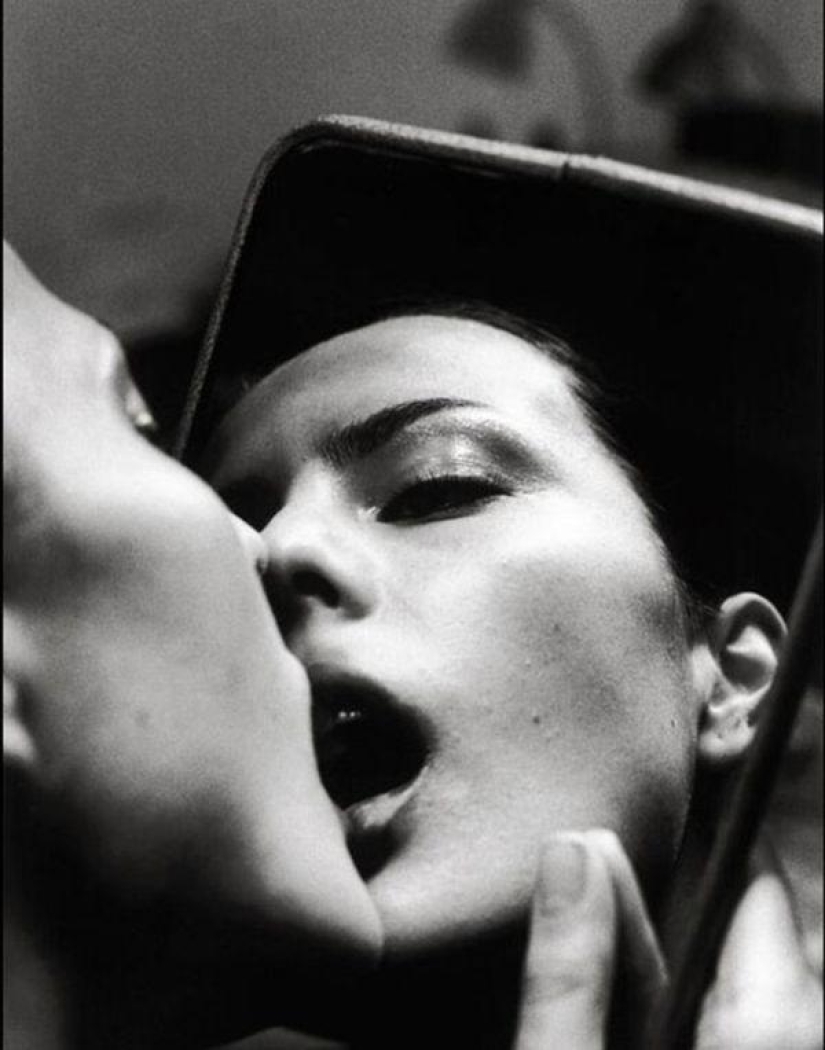 "Sex helps to sell": 20 scandalous works by Helmut Newton "Sex helps to sell": 20 scandalous works by Helmut Newton