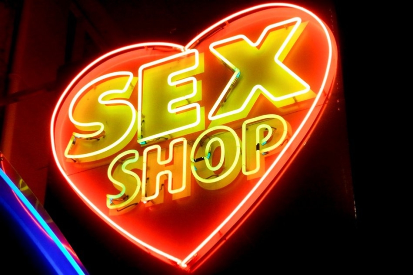 Sex shop: what pensioners buy, who is most embarrassed and which products are the most popular
