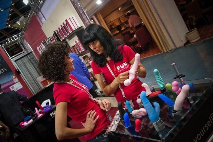 Sex shop: what pensioners buy, who is most embarrassed and which products are the most popular