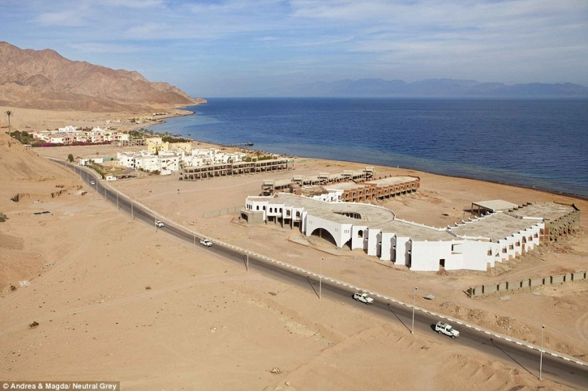 Sharm el-Sheikh: un pueblo fantasma? Sharm el-Sheikh: un pueblo fantasma?