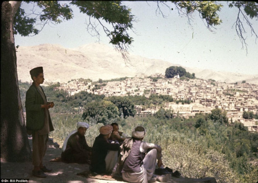 Short skirts, roadside picnics and smiling children — what was Afghanistan like before the Taliban