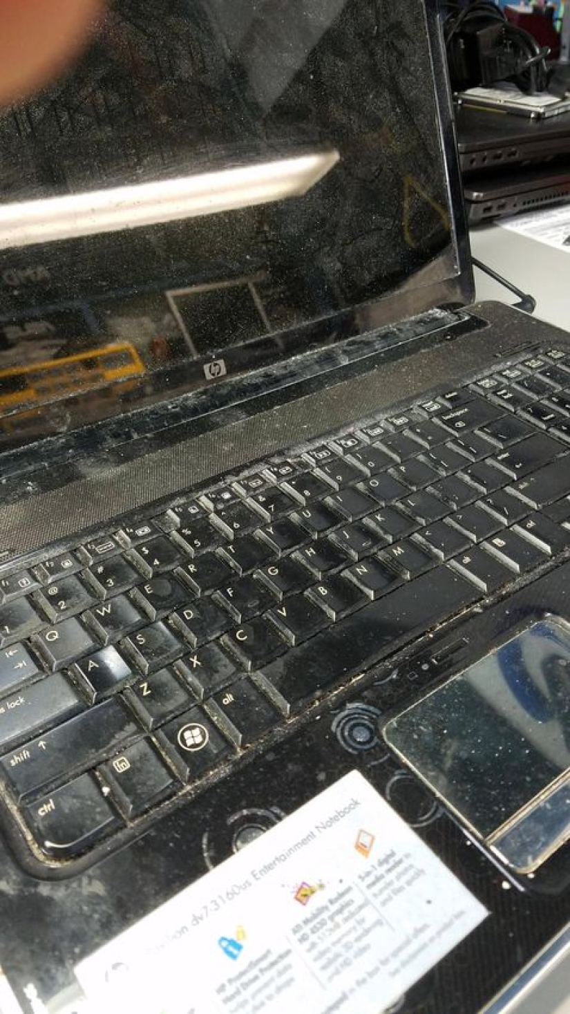 Shots that will make a normal IT specialist shudder with horror Shots that will make a normal IT specialist shudder with horror