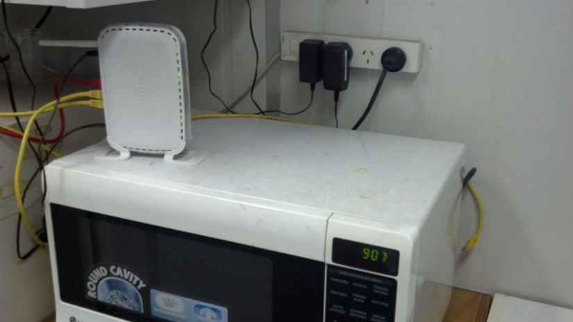 Shots that will make a normal IT specialist shudder with horror Shots that will make a normal IT specialist shudder with horror