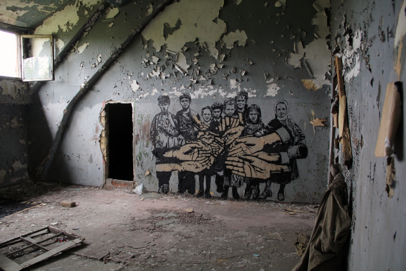 "Si te atrapan, te acusarán de satanismo": arte callejero prohibido de dos hermanos de Irán "Si te atrapan, te acusarán de satanismo": arte callejero prohibido de dos hermanos de Irán