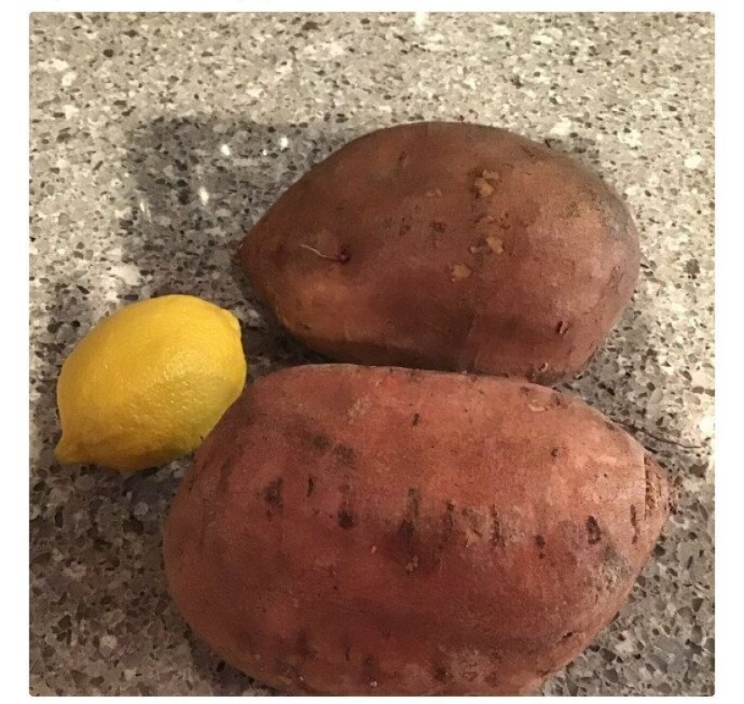 Size matters! 30+ examples, when couriers brought the giant fruits and vegetables