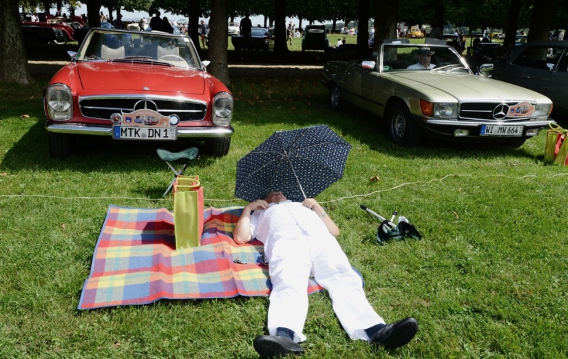 Sleeping people