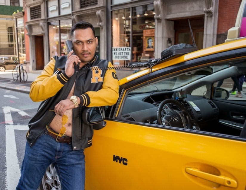 Smile, Chief! An unusual calendar with photos of New York taxi drivers is already on sale