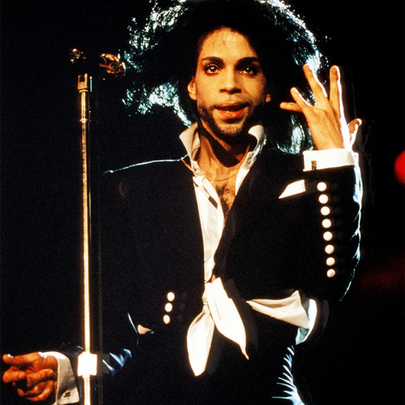 So unexpected, so sad: Robin Williams, Prince, Whitney Houston and 7 other stars who suddenly passed away