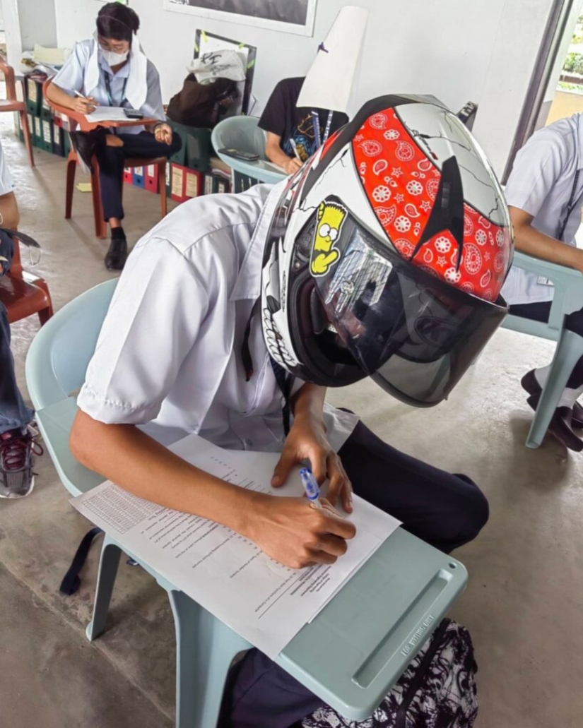 "Sombreros contra las trampas" Los estudiantes filipinos han conquistado Internet