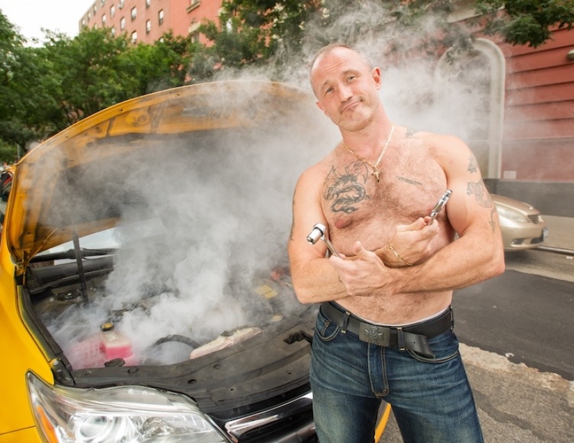 Sonrisa, Jefe! Un calendario inusual con fotos de taxistas de Nueva York ya está a la venta Sonrisa, Jefe! Un calendario inusual con fotos de taxistas de Nueva York ya está a la venta