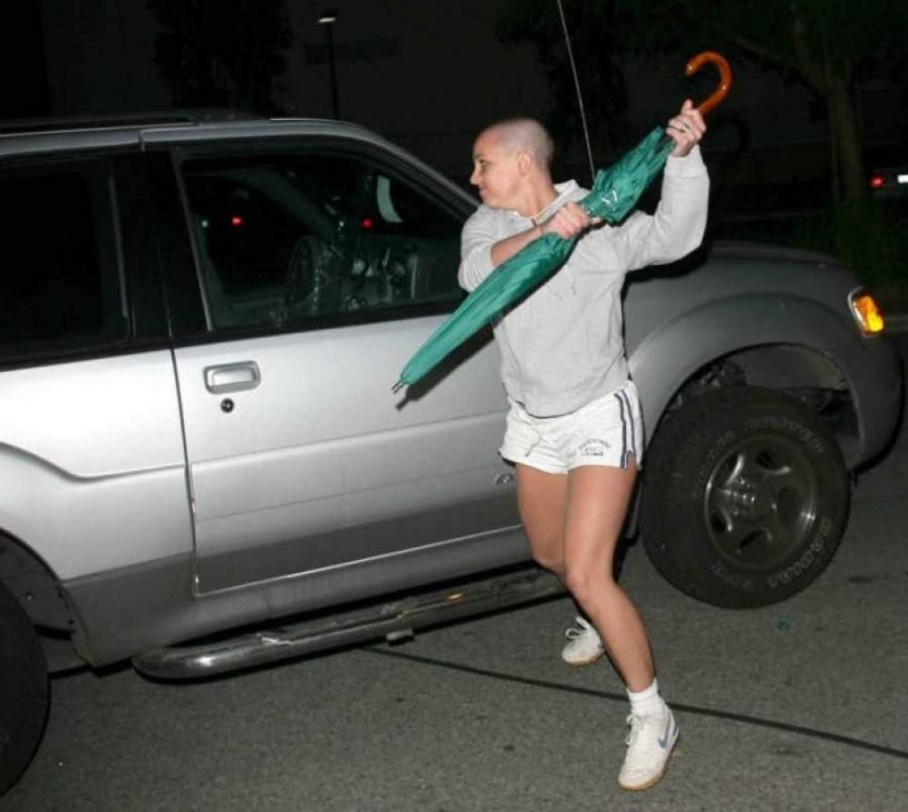 Stars in all their ugliness: the most scandalous paparazzi pictures