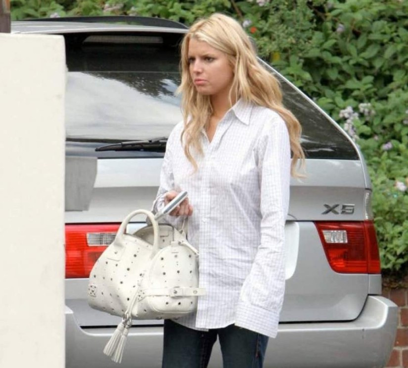 Stars in all their ugliness: the most scandalous paparazzi pictures