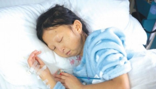 Starved for the sake of saving her brother: a student who had been eating rice for five years died in China