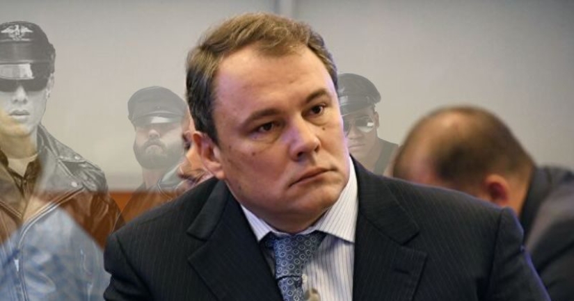 Stepped on a staple: the popular YouTube channel Real Talk was removed because of the meeting of children with a gay man