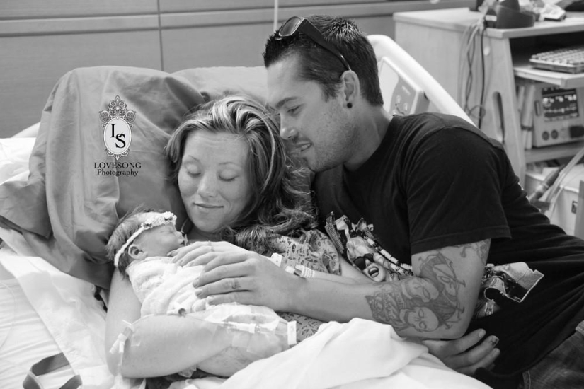 Stillborn daughter photo shoot