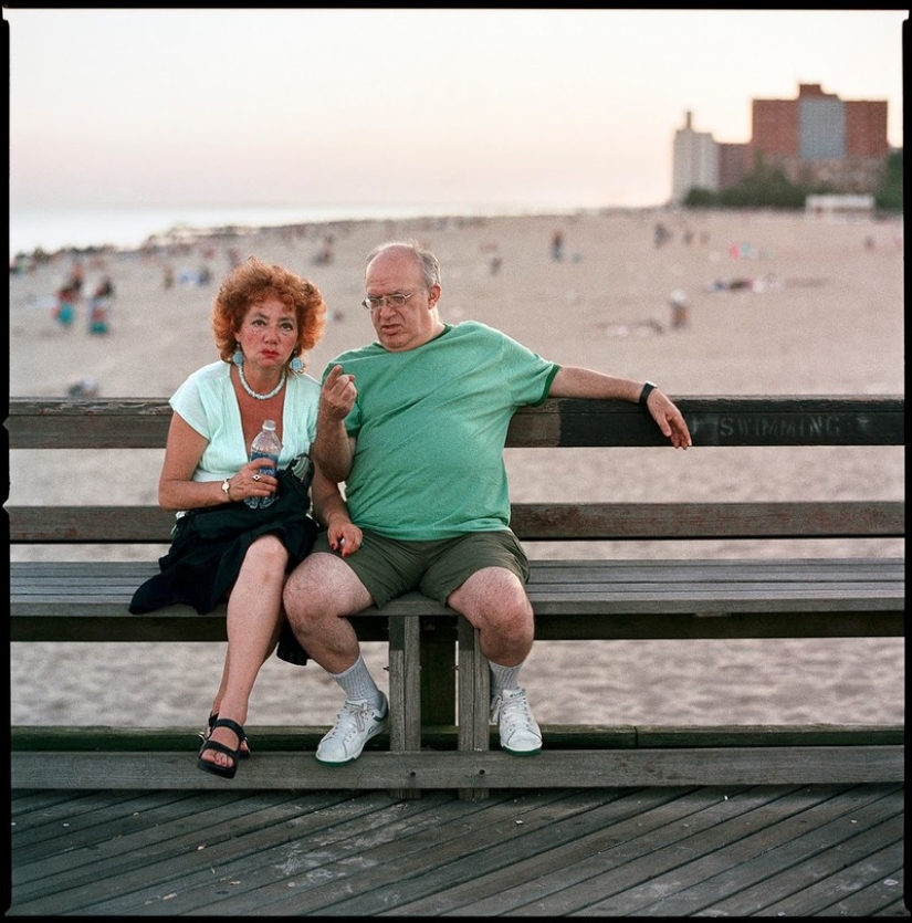 Street portraits of Americans by Mike Peters