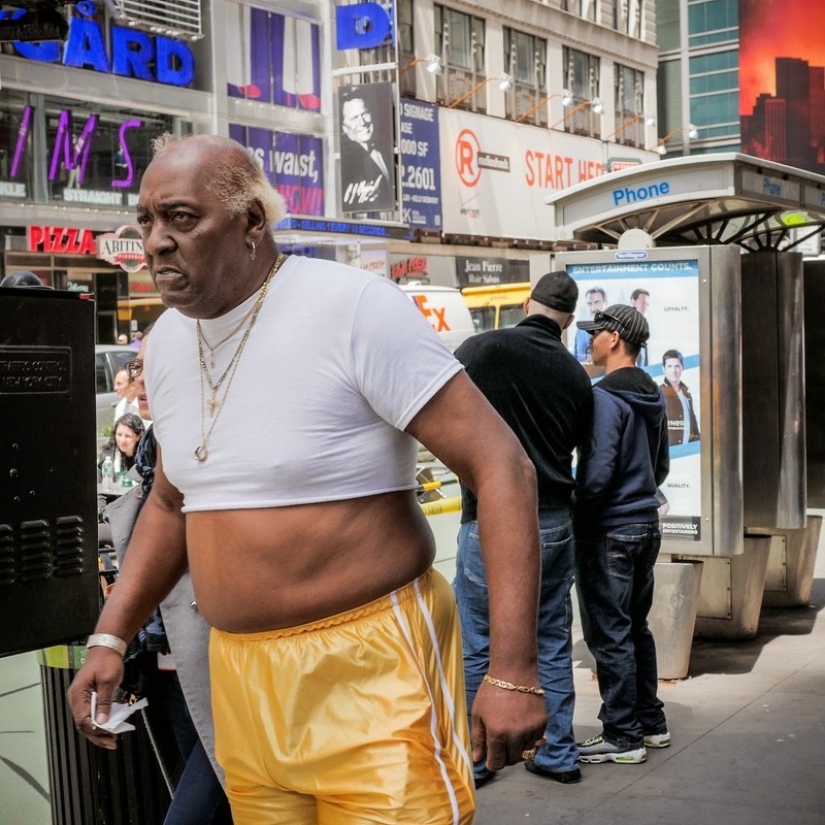 Street portraits of Americans by Mike Peters