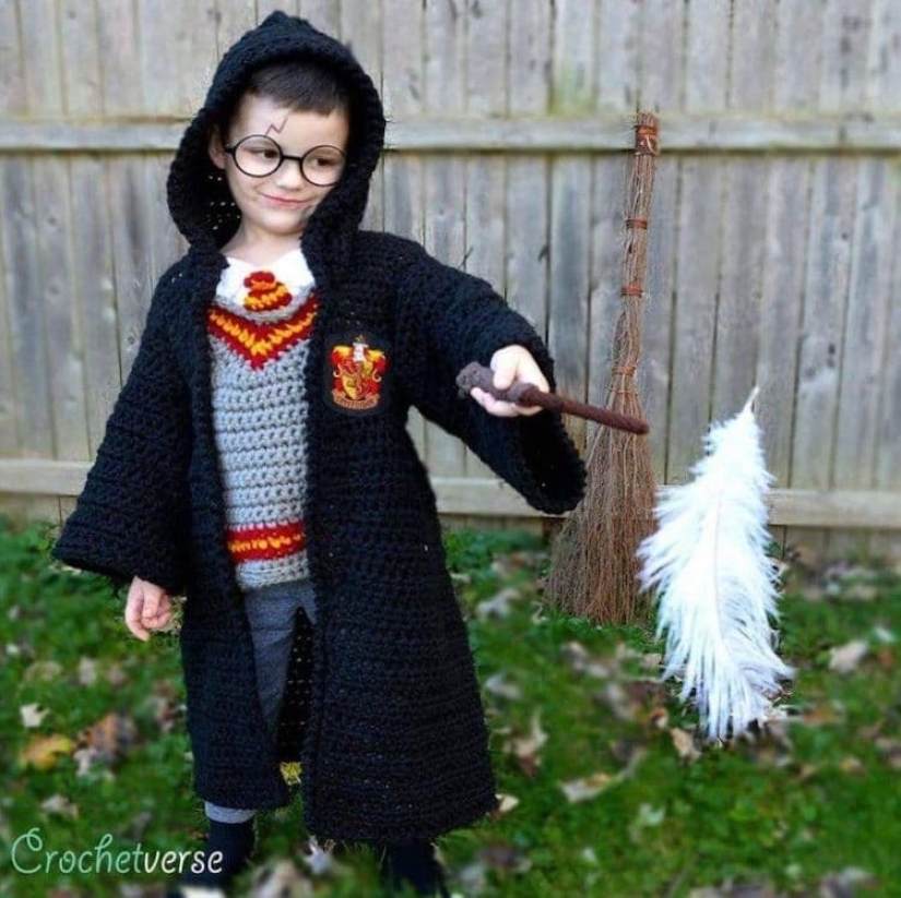 Talent on the hook: Mother knits amazing Halloween outfits for children