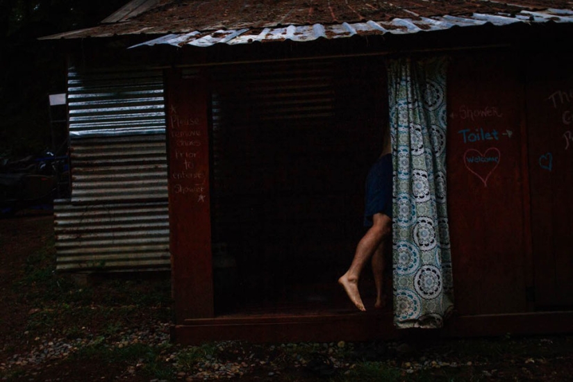 The 22-year-old intern lived in a car for 40 days and managed to go to work in a suit