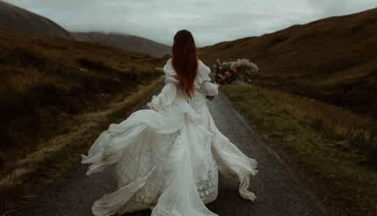 The 25 best wedding photos of 2018: works shortlisted for the Junebug Weddings competition The 25 best wedding photos of 2018: works shortlisted for the Junebug Weddings competition