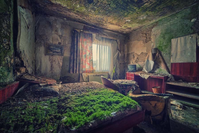 The abandoned world in the lens of Matthias Hacker The abandoned world in the lens of Matthias Hacker
