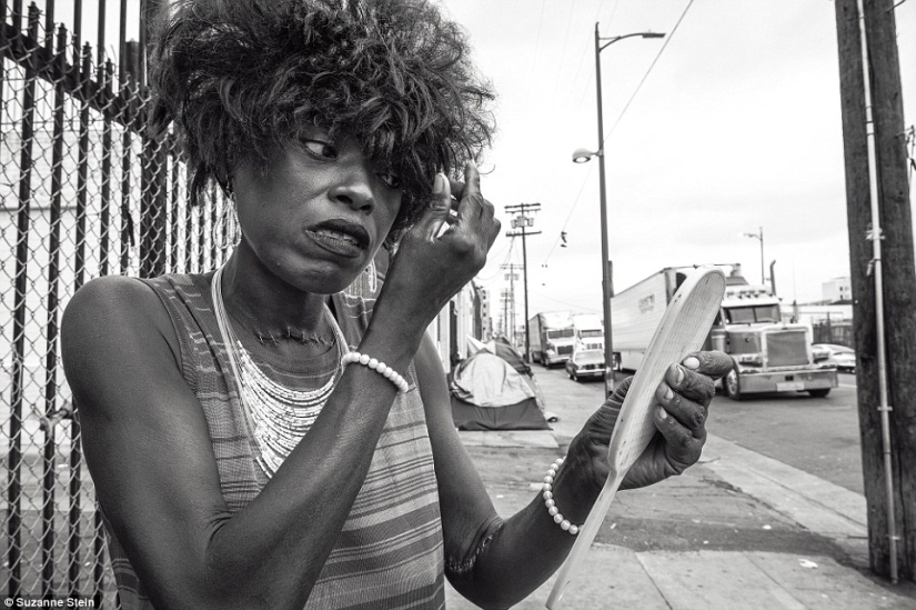 The American Dream: a photo project about the homeless and drug addicts of Los Angeles The American Dream: a photo project about the homeless and drug addicts of Los Angeles
