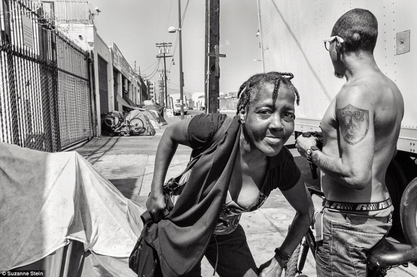 The American Dream: a photo project about the homeless and drug addicts of Los Angeles The American Dream: a photo project about the homeless and drug addicts of Los Angeles