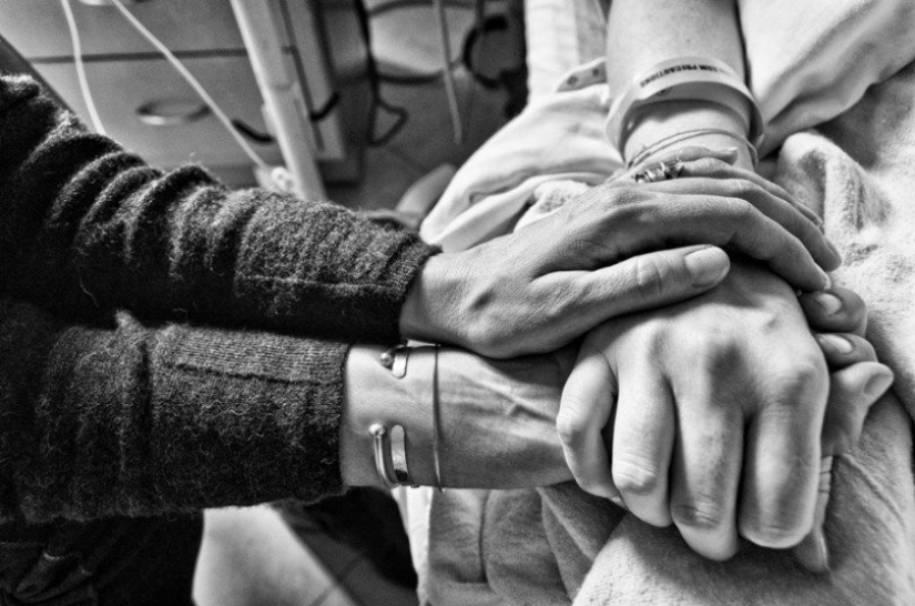 "The battle we didn't choose": an American captured how his wife was dying of cancer "The battle we didn't choose": an American captured how his wife was dying of cancer