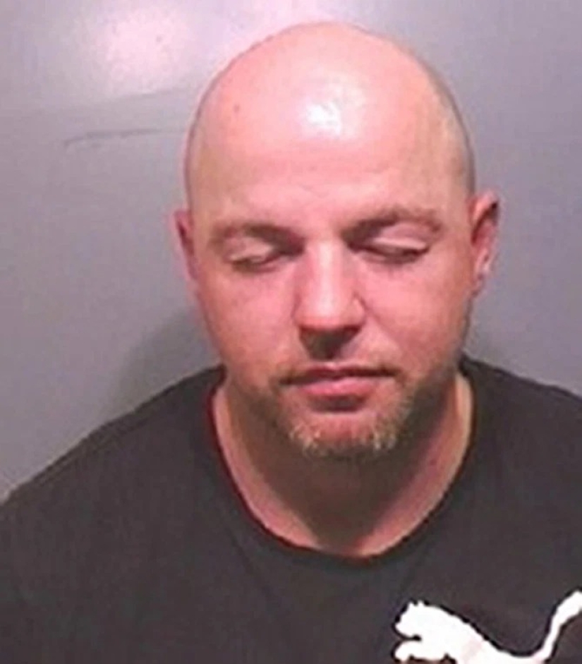 The beast in the cage: serial British maniac sentenced after being released by mistake