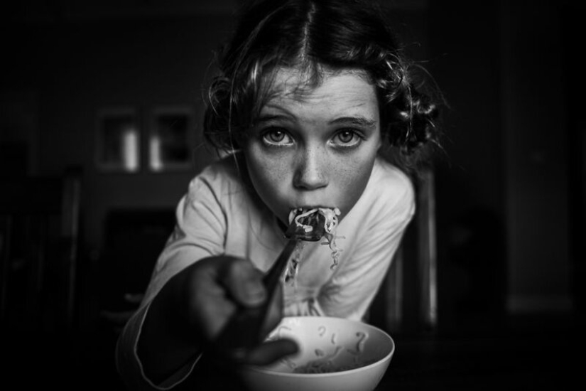 The best works from the B&W Black and White Children's Photography Contest 2019 The best works from the B&W Black and White Children's Photography Contest 2019