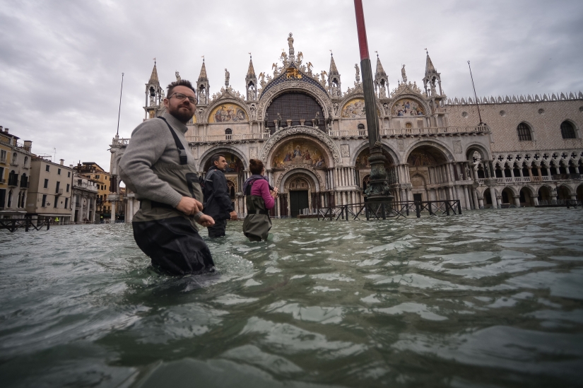 The biggest flood in Venice in the last 50 years: Russians donated a million euros to restore the city on the water