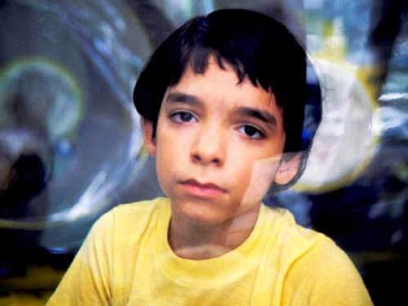 The boy in the bubble: a dozen years waiting for death