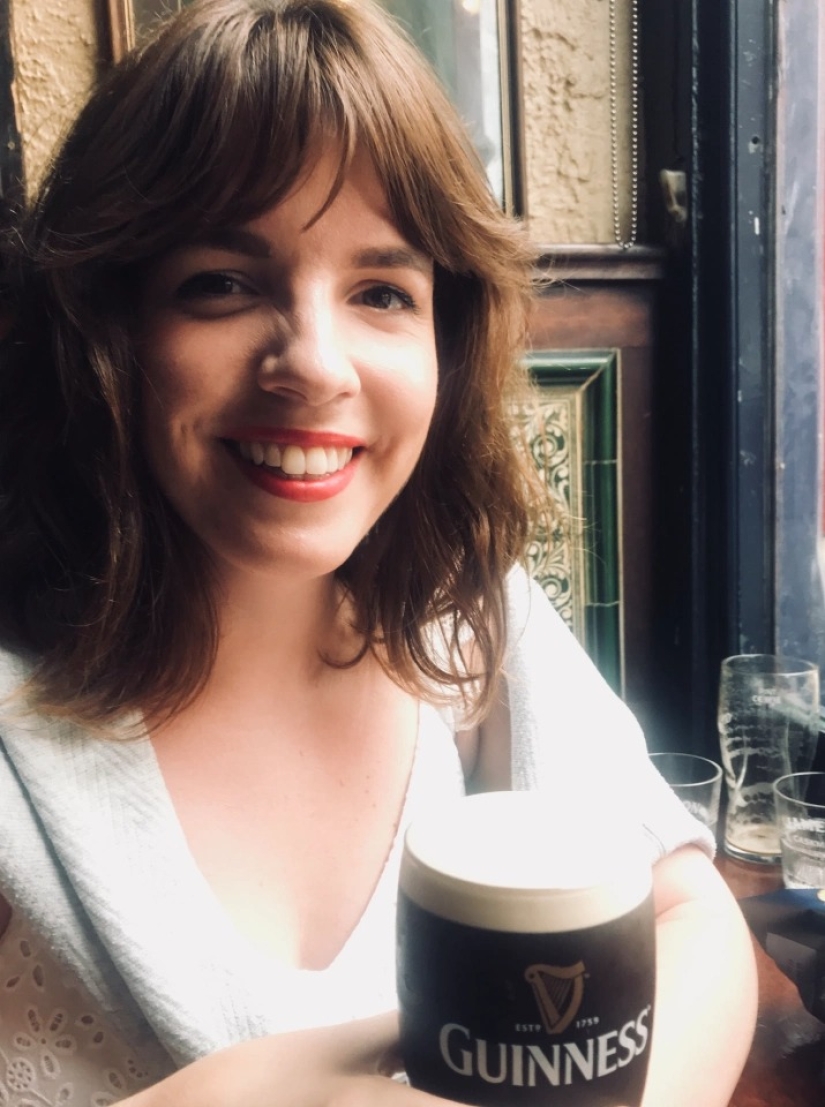 The British woman tried to arrange a personal life in quarantine and organized a virtual date The British woman tried to arrange a personal life in quarantine and organized a virtual date