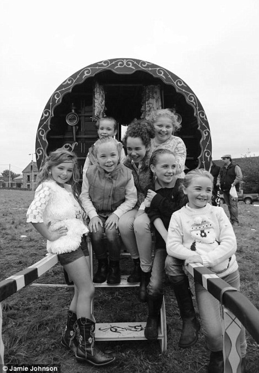 The children of Irish Gypsies who grew up too early