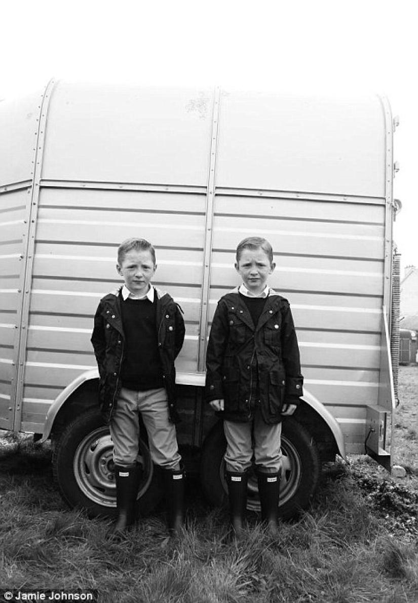 The children of Irish Gypsies who grew up too early