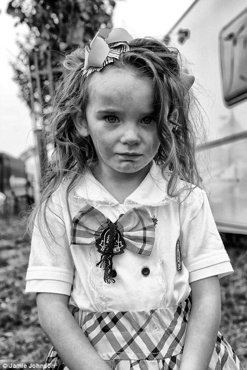 The children of Irish Gypsies who grew up too early