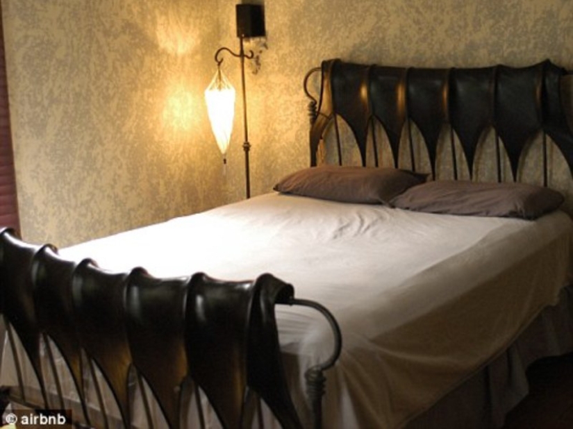 The Creepiest Houses You Can Rent on Airbnb