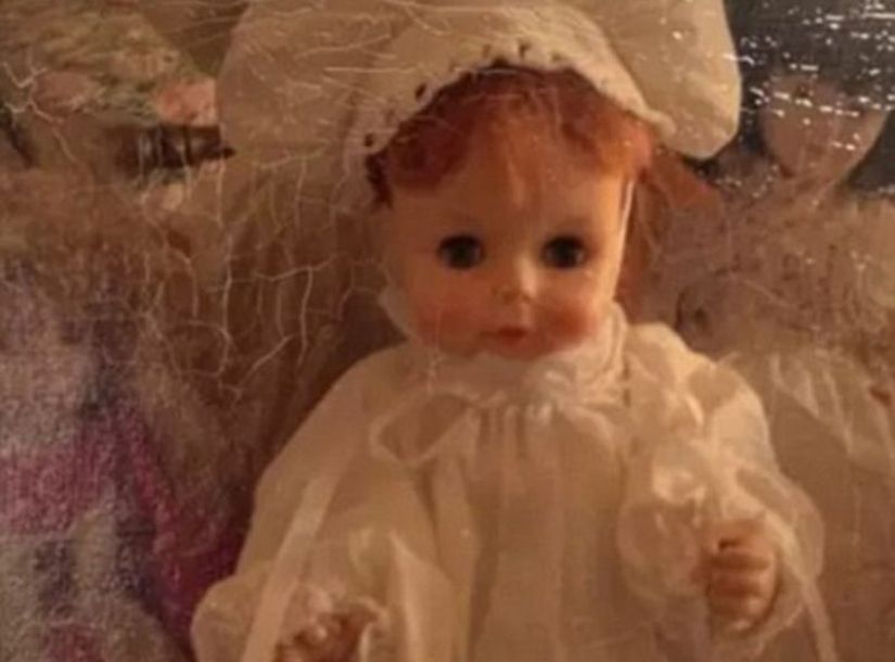 The Creepiest Houses You Can Rent on Airbnb