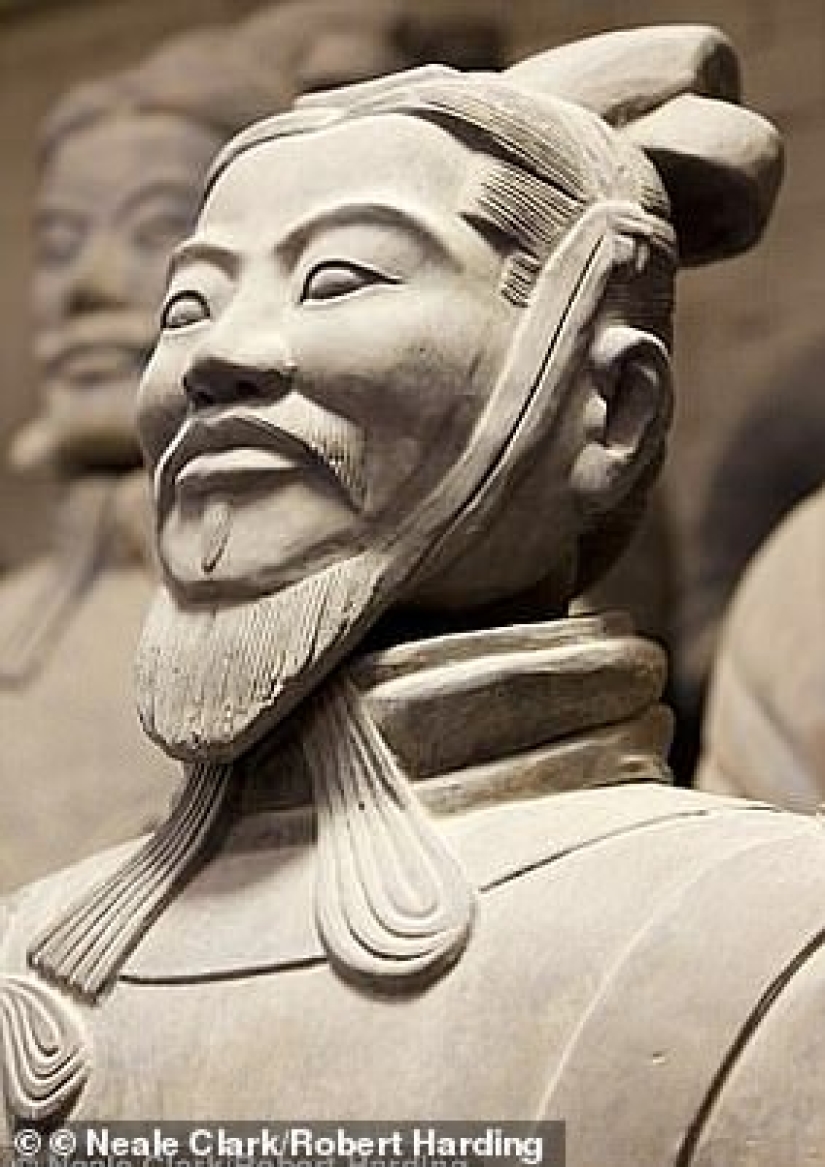 The elixir of immortality has been found: a bronze vessel with a mysterious liquid was found in an ancient Chinese grave