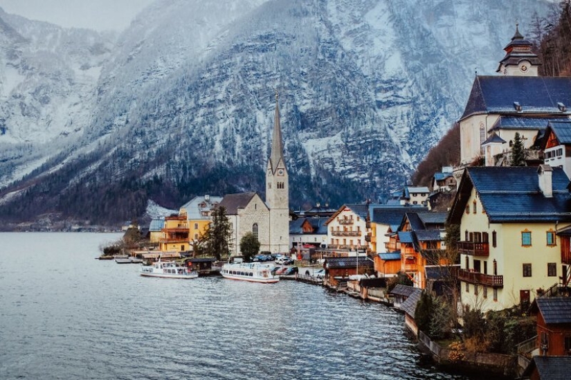 The fabulous village of Hallstatt through the eyes of Georgian photographer Dito Tediashvili