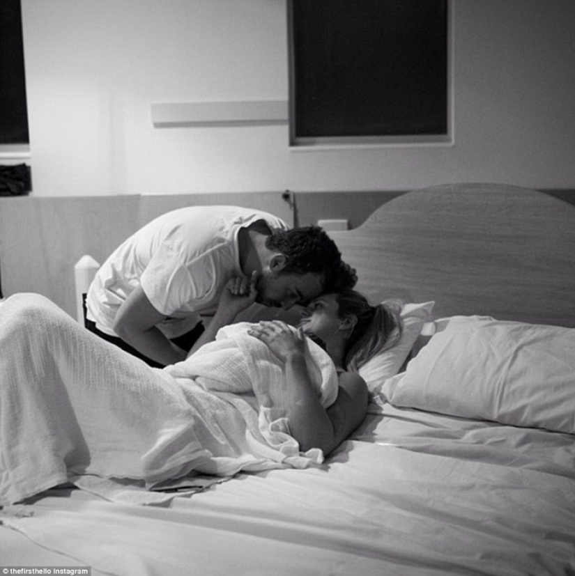 The first "hello": a photo project about the first meeting of mom and baby