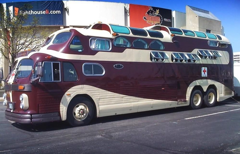 The funniest buses The funniest buses