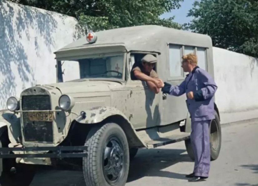 The German was shown the Soviet film "The Caucasian Captive", and here are his comments