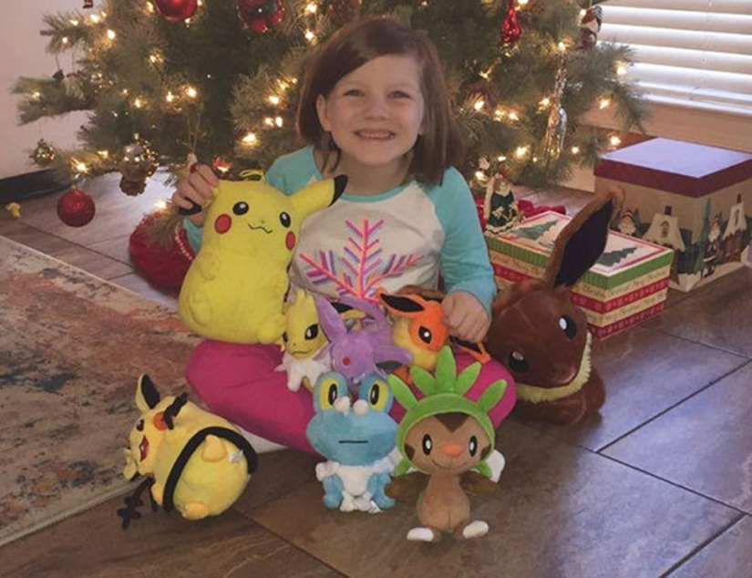 The girl bought herself gifts on Amazon, using the fingerprint of a sleeping mom