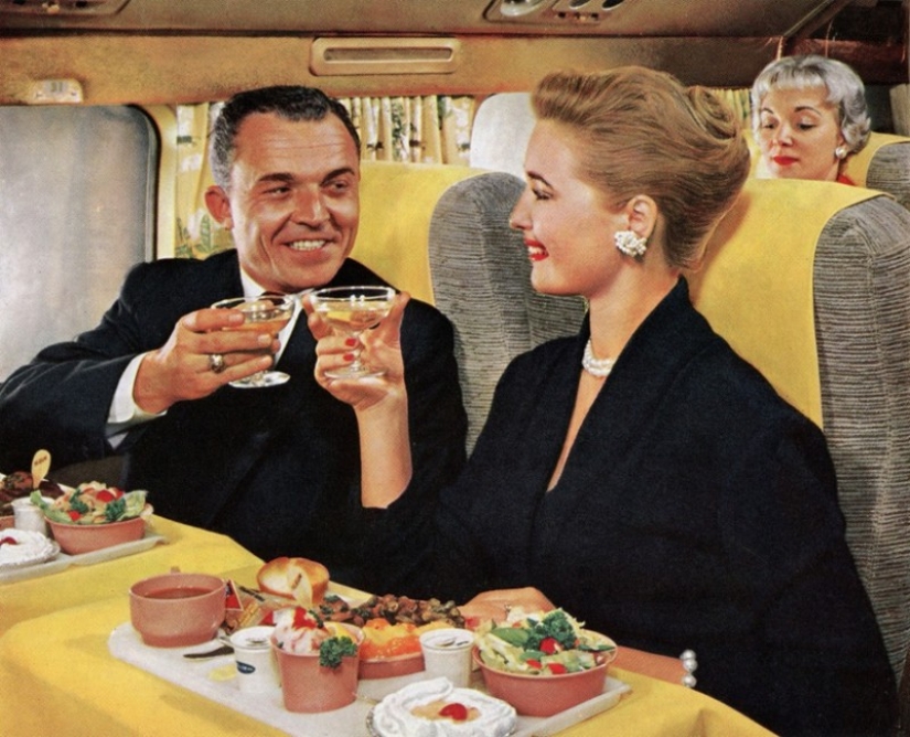 The girl told how to survive during a 23-hour flight without gadgets