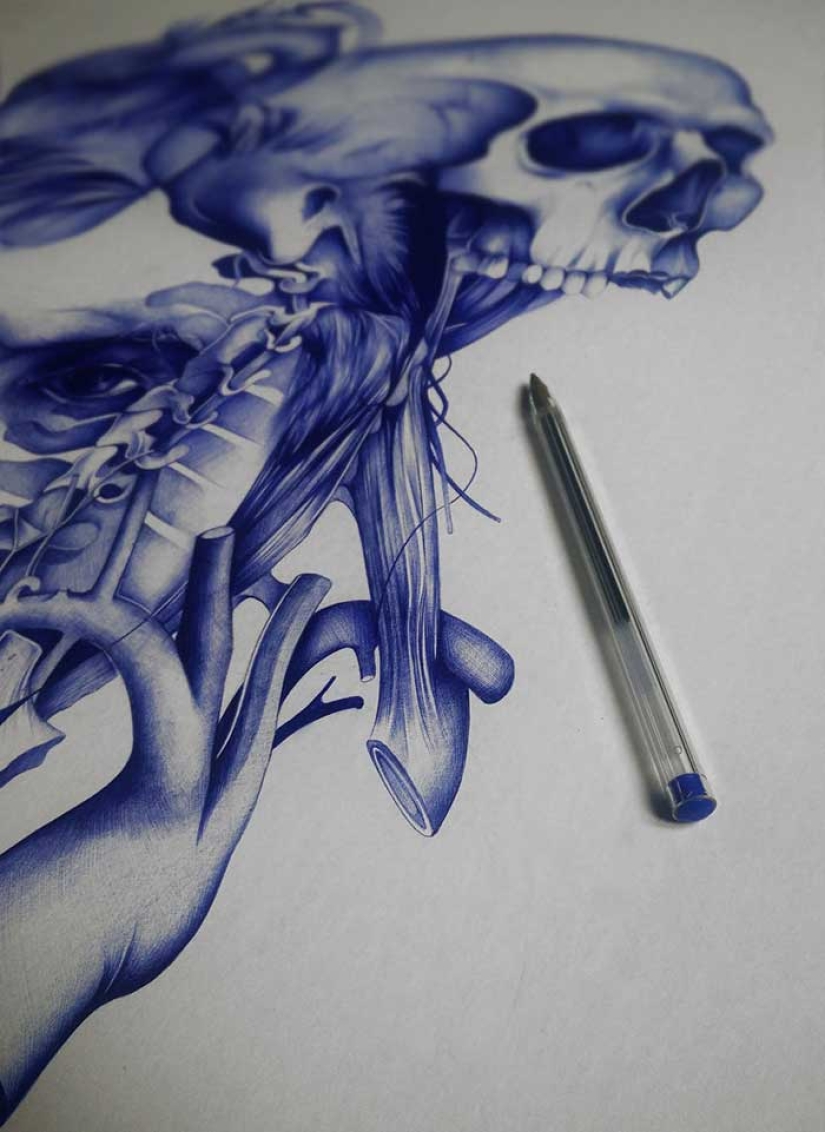 The guy draws with a simple ballpoint pen, and it turns out almost a photo The guy draws with a simple ballpoint pen, and it turns out almost a photo