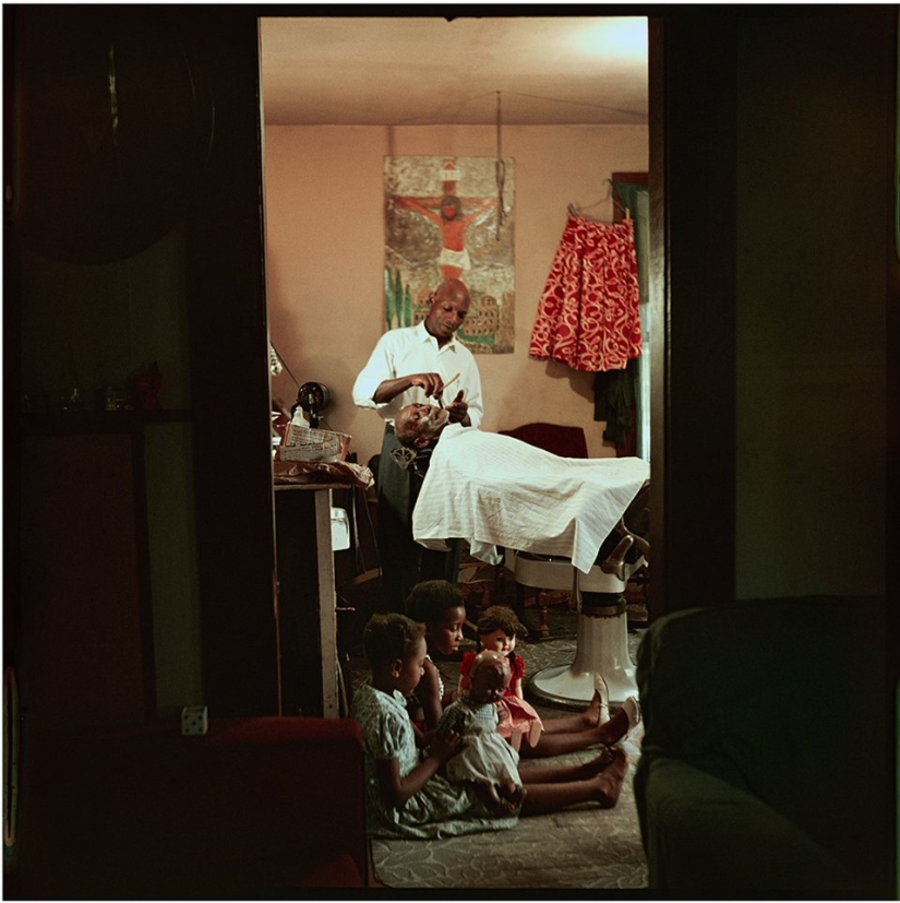 The history of segregation in Alabama in pictures by Gordon Parks The history of segregation in Alabama in pictures by Gordon Parks