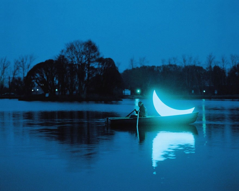 The journey of a Russian and his Private moon around the world